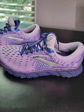 Brooks Glycerin 17 Women's Lavender Athletic Shoes Size 9.5B